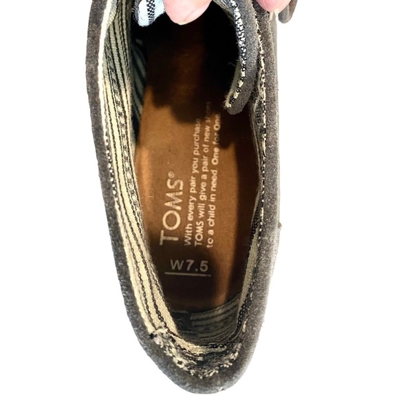 Toms Grey Suede 2.75” Wedge Booties / Shooties for Work Casual Day Out Size 7.5 - Picture 7 of 13